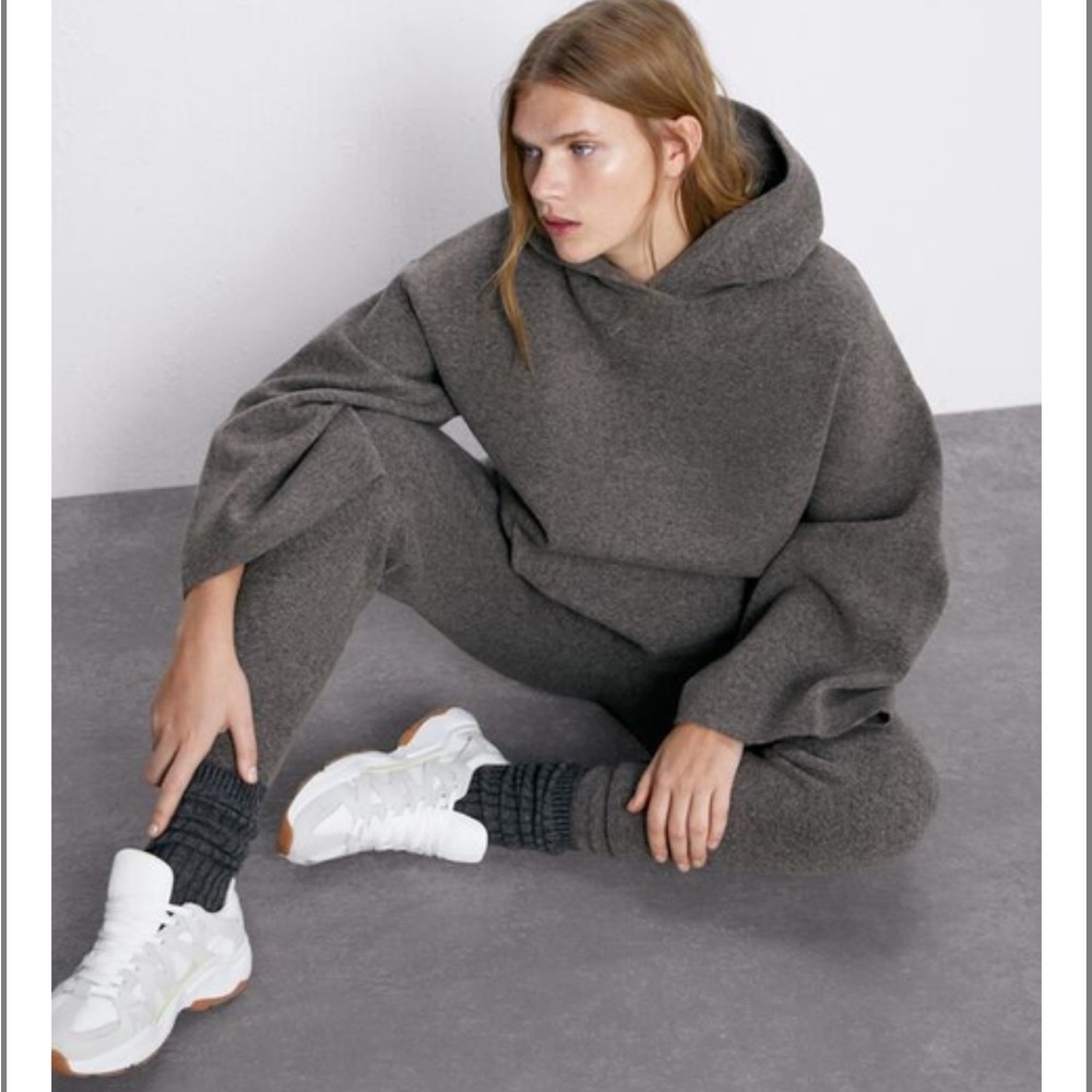 Zara Cozy Gray oversized Hoodie
